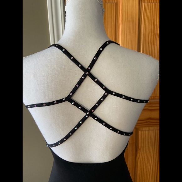 4 Leotards and 2 Tights and 2 skirts bundle - Picture 6 of 16